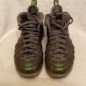 Nike Foamposites. Womens size 7.5